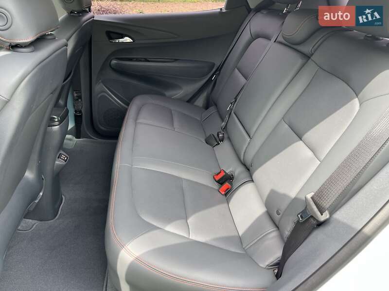 Хэтчбек Chevrolet Bolt EV 2019 в Львове