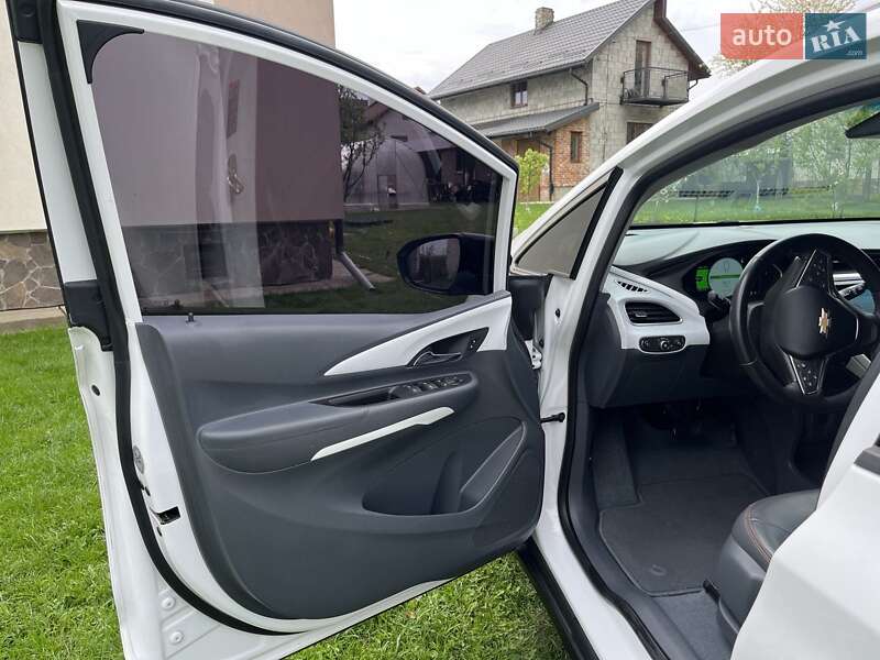 Хэтчбек Chevrolet Bolt EV 2019 в Львове