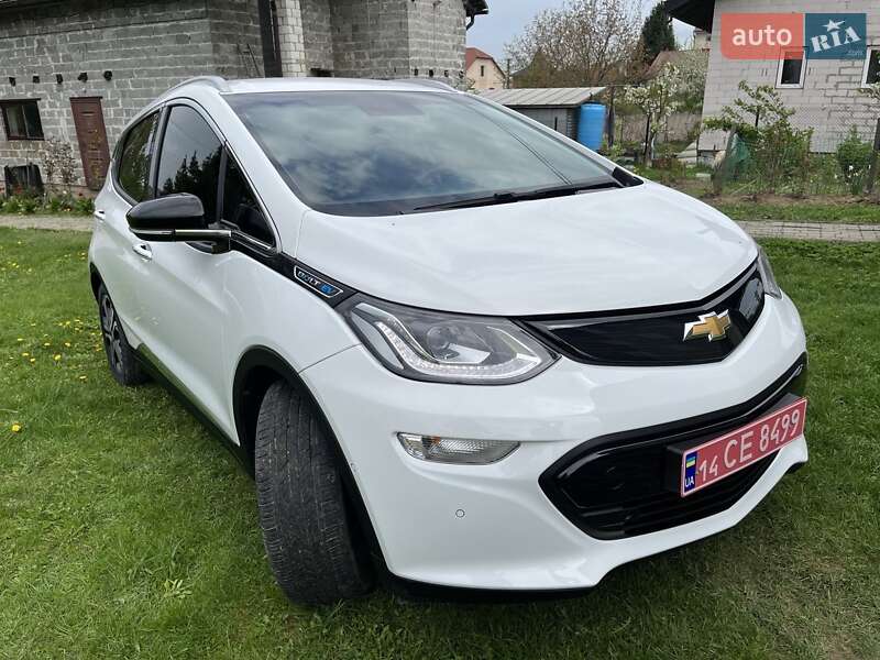 Хэтчбек Chevrolet Bolt EV 2019 в Львове