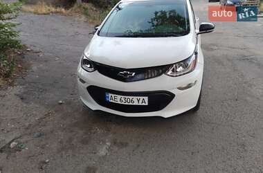 Хэтчбек Chevrolet Bolt EV 2017 в 