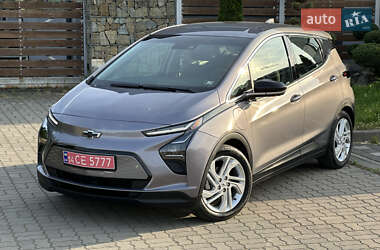Хэтчбек Chevrolet Bolt EV 2023 в 