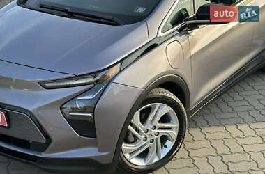 Хэтчбек Chevrolet Bolt EV 2023 в 