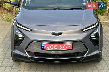 Хэтчбек Chevrolet Bolt EV 2023 в 