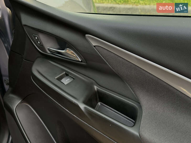 Хетчбек Chevrolet Bolt EV 2023 в Стрию фото 87 Хетчбек Chevrolet Bolt EV 2023 в Стрию