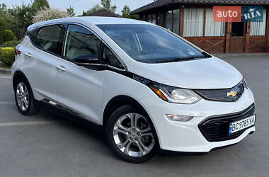 Хэтчбек Chevrolet Bolt EV 2020 в 