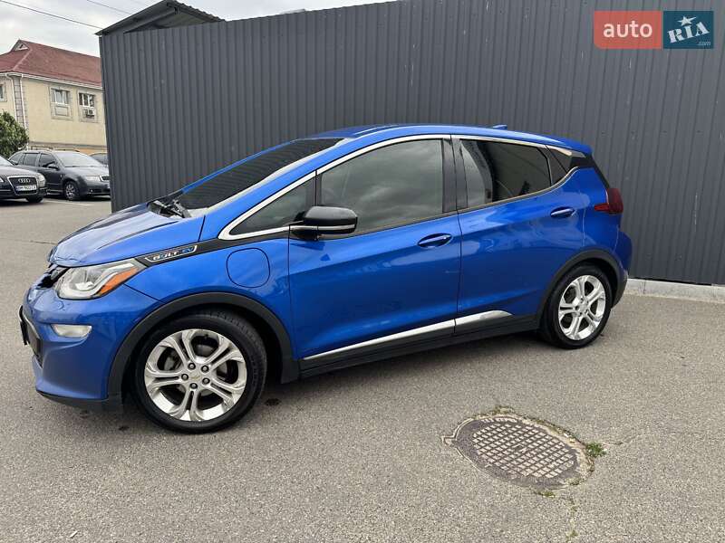 Хэтчбек Chevrolet Bolt EV 2016 в Киеве