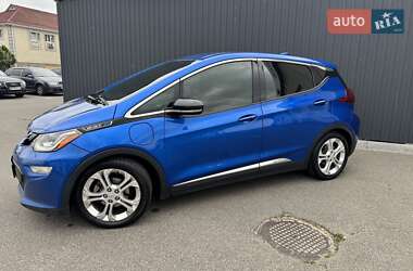 Хэтчбек Chevrolet Bolt EV 2016 в 