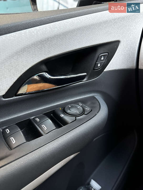 Хетчбек Chevrolet Bolt EV 2018 в Одесі