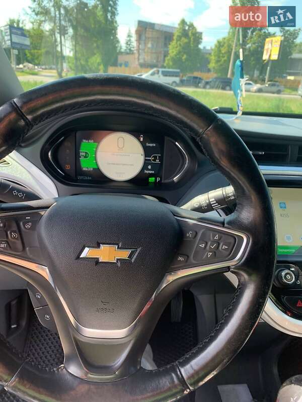 Хетчбек Chevrolet Bolt EV 2017 в Черкасах