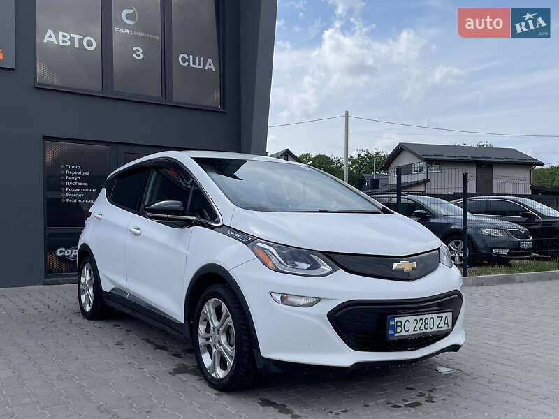 Хэтчбек Chevrolet Bolt EV 2017 в Львове фото 3 Хэтчбек Chevrolet Bolt EV 2017 в Львове