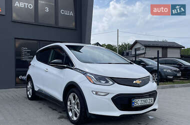 Хэтчбек Chevrolet Bolt EV 2017 в 