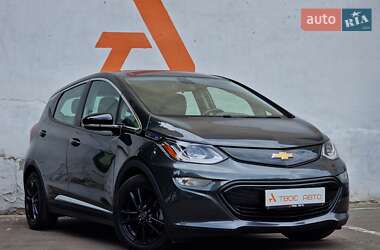 Хэтчбек Chevrolet Bolt EV 2018 в 