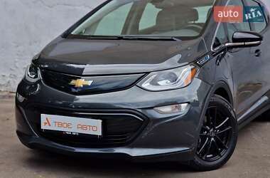 Хэтчбек Chevrolet Bolt EV 2018 в 