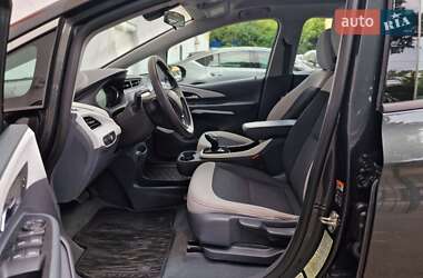 Хэтчбек Chevrolet Bolt EV 2018 в 