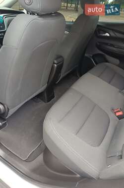 Хэтчбек Chevrolet Bolt EV 2023 в 