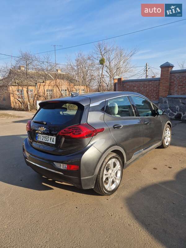 Хетчбек Chevrolet Bolt EV 2020 в Полтаві фото 5 Хетчбек Chevrolet Bolt EV 2020 в Полтаві
