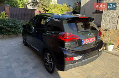 Хэтчбек Chevrolet Bolt EV 2019 в 