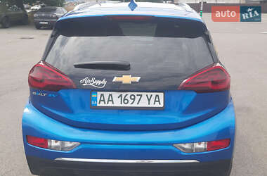 Хэтчбек Chevrolet Bolt EV 2020 в 
