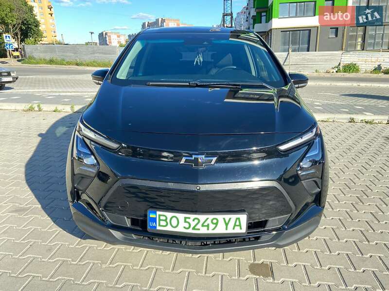 Хэтчбек Chevrolet Bolt EV 2023 в Тернополе