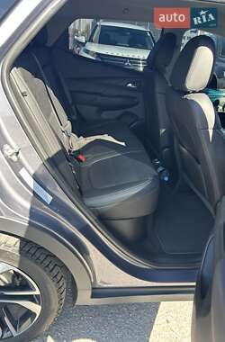 Хэтчбек Chevrolet Bolt EV 2023 в 