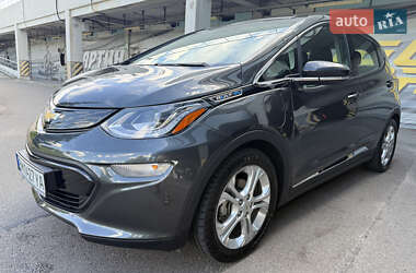 Хетчбек Chevrolet Bolt EV 2021 в 