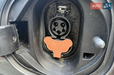 Хетчбек Chevrolet Bolt EV 2021 в 