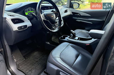 Хетчбек Chevrolet Bolt EV 2021 в 