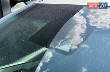 Хэтчбек Chevrolet Bolt EV 2017 в 