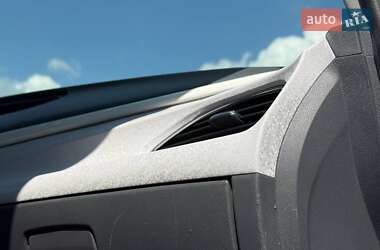 Хэтчбек Chevrolet Bolt EV 2017 в 
