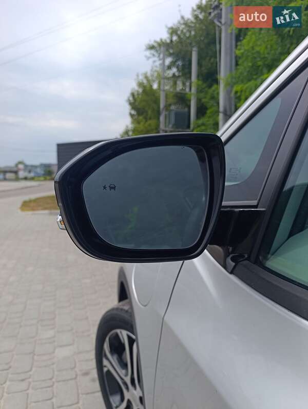Хэтчбек Chevrolet Bolt EV 2017 в Киеве