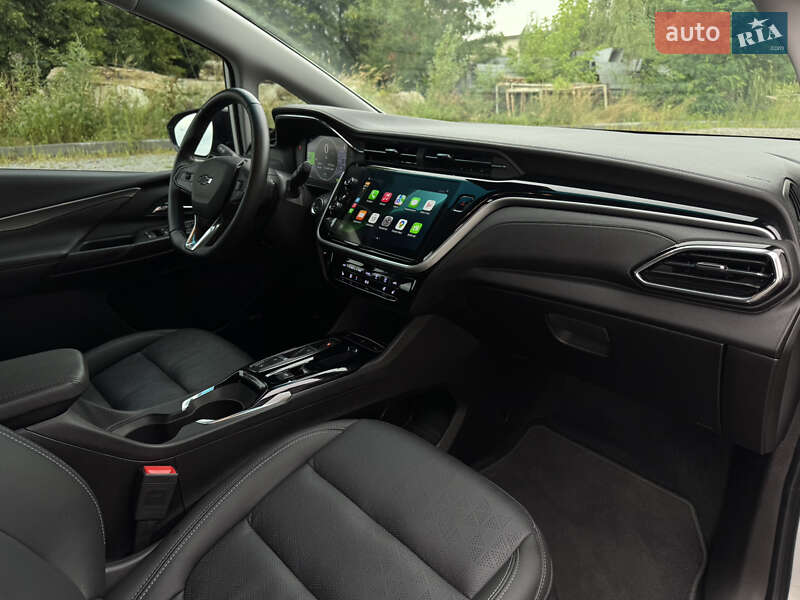 Хэтчбек Chevrolet Bolt EV 2023 в Львове