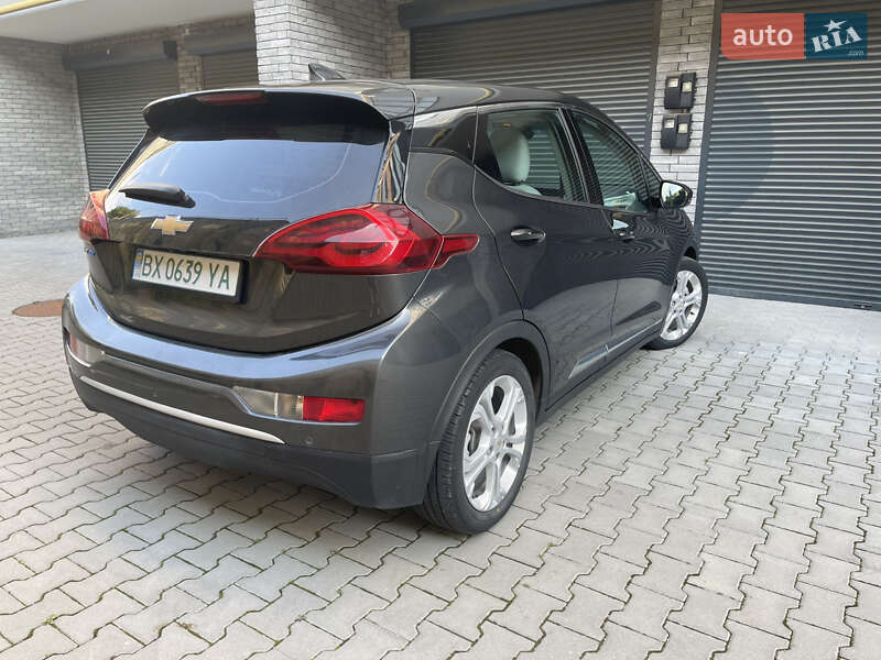 Хетчбек Chevrolet Bolt EV 2017 в Хмельницькому