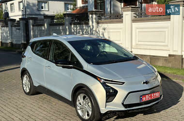 Хэтчбек Chevrolet Bolt EV 2023 в 