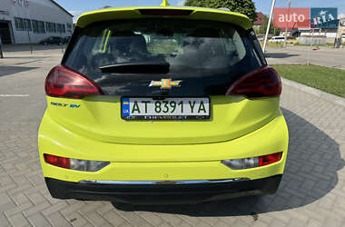 Хэтчбек Chevrolet Bolt EV 2018 в 