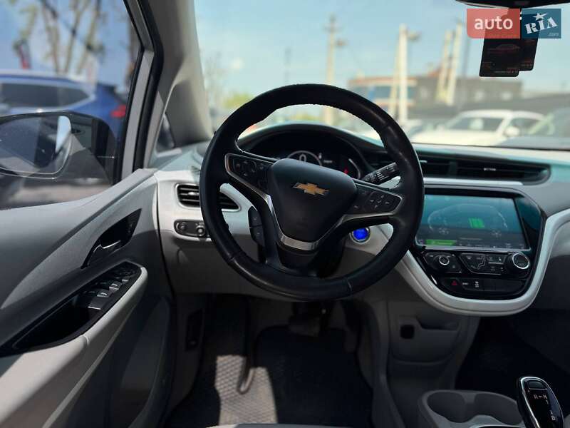 Хетчбек Chevrolet Bolt EV 2016 в Львові
