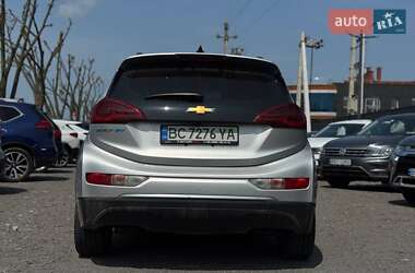 Хэтчбек Chevrolet Bolt EV 2016 в 