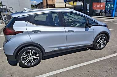 Хэтчбек Chevrolet Bolt EV 2016 в 