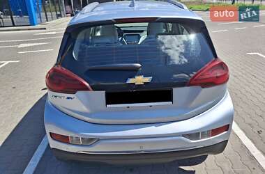 Хэтчбек Chevrolet Bolt EV 2016 в 
