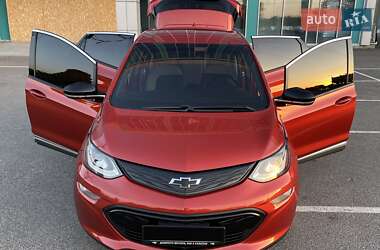 Хэтчбек Chevrolet Bolt EV 2021 в 