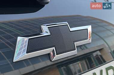 Хэтчбек Chevrolet Bolt EV 2021 в 