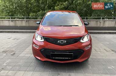 Хэтчбек Chevrolet Bolt EV 2021 в 