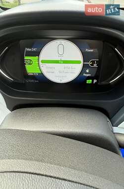 Хэтчбек Chevrolet Bolt EV 2016 в 
