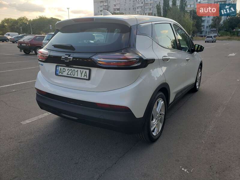 Хэтчбек Chevrolet Bolt EV 2022 в Запорожье