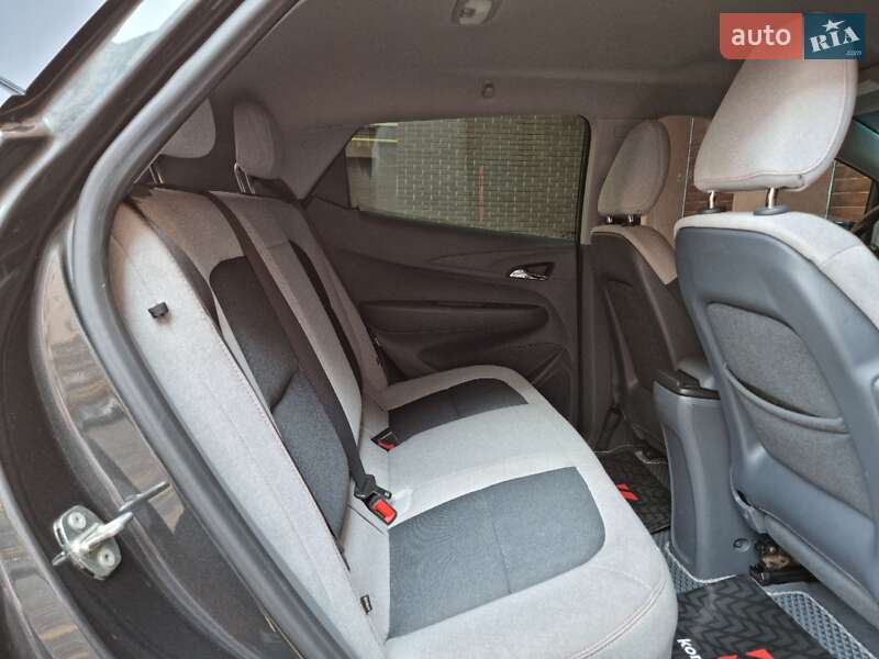 Хэтчбек Chevrolet Bolt EV 2017 в Виннице