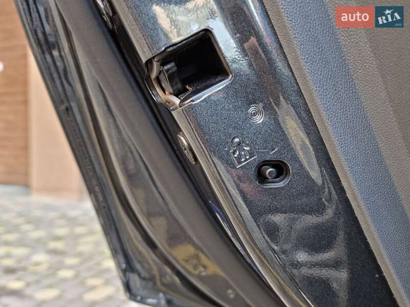 Хэтчбек Chevrolet Bolt EV 2017 в Виннице