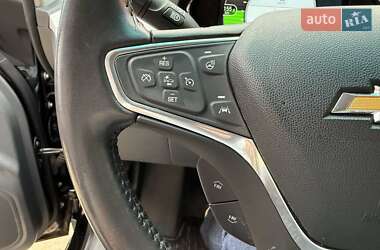 Хэтчбек Chevrolet Bolt EV 2019 в 