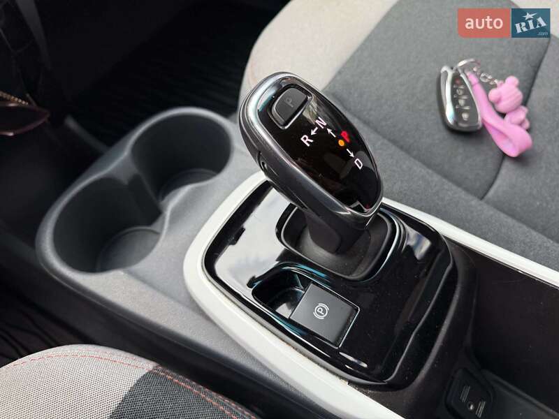 Хэтчбек Chevrolet Bolt EV 2019 в Львове