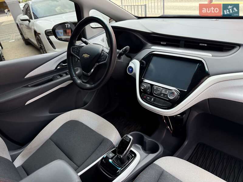 Хэтчбек Chevrolet Bolt EV 2019 в Львове