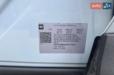 Хэтчбек Chevrolet Bolt EV 2023 в 