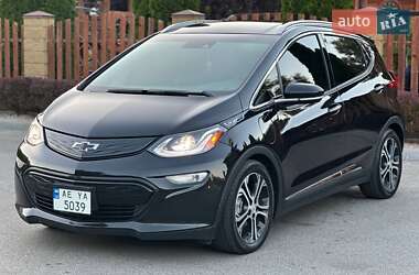 Хэтчбек Chevrolet Bolt EV 2020 в 